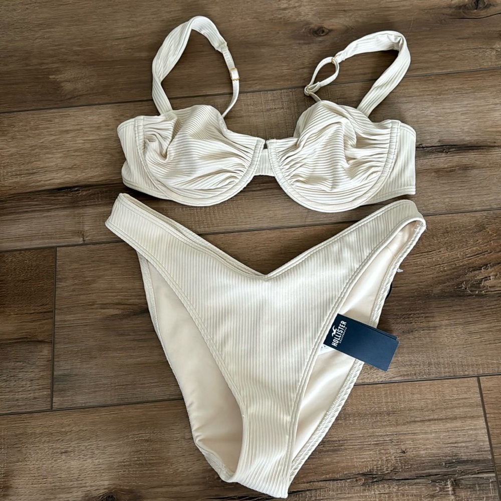 Hollister 2 piece bikini